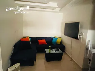  9 شقة في خلدا مميزه  طابق رابع مع إمكانية روف من 40الى50متر مربع فرصه في منطقة هادئة ومنظمة للخدمات