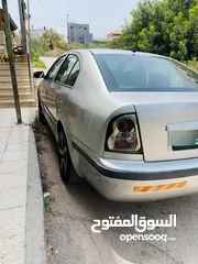  4 سكودا اوكتافيا