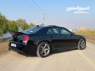  22 كرايسلر 300S