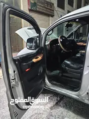  2 هيونداي ستاريكس