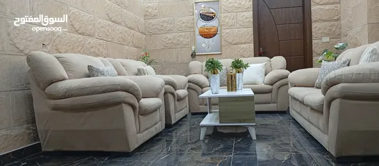  12 طقم كنب دب بحاله ممتازه