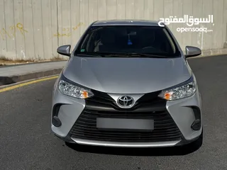  20 تويوتا يارس موديل 2021 7 جيد ولا ملاحظه فل كامل عدا الفتحه بحاله الوكاله جمرك جديد