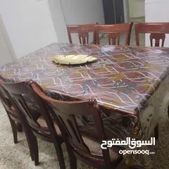  1 طاوله سفره خشب زان مع 6 مقاعد