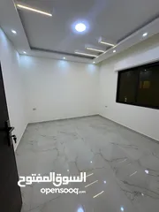  9 شقق فاخره للبيع في البنيات