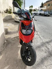  6 سكوتر ابريليا 150cc وكاااالة محافظ عليه بسعر جيد