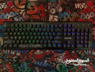  1 كيبورد ميكنكل بلو سويتش redragon نظيف