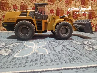  2 جرافه كهربائيه احترافيه تحكم جميع الحركات