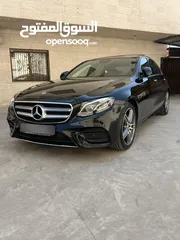  2 Mercedes-Benz E200(2017)