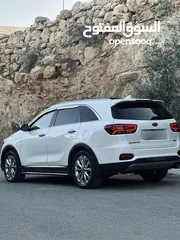  7 كيا سورينتو 2018