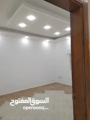  2 شقة أرضية للبيع بداعي السفر