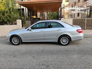  1 Mercedes E 200 CGI. Model 2010