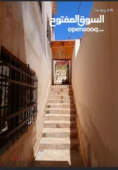  3 منزل شبه فيلا للبيع