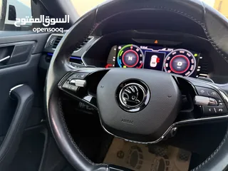  11 سكودا سوبير ب بلج ان هايبرد