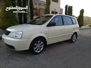  9 كيا كارينز 2005 7مقاعد عائليه جير اتماتيك كشافات ظباب مكيف مركزي بحاله ممتازه