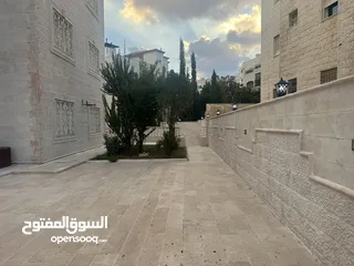  8 قصر فيلا فخمة جدا للبيع في الجبيهه