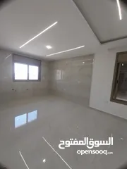  5 في الجبيهة 135م