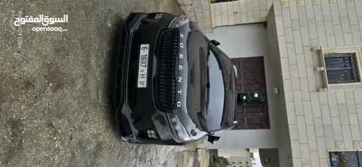  4 كيا سرنتو نخب فل اضفات ما عادة لفتحه  البيع متاح اقساط