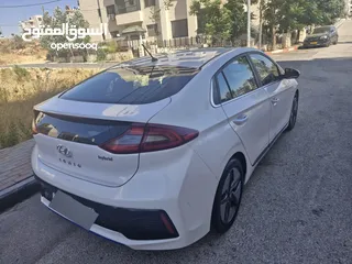  4 هونداي ايونك