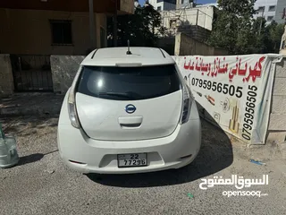  5 2013 Nissan Leaf