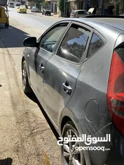  2 Hyundai i30 2008