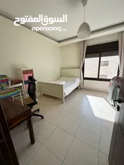  7 شقة مفروشة راقية للإيجار – طريق المطار  T213
