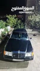  5 مرسيدس المميزة للبيع أو البدل  لـ E 200 موديل 1993 الطراز الرسمي Mercedes-Benz E E200 (W124)