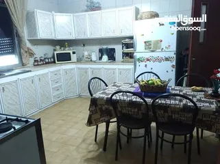  6 سكن مشترك للبنات فقط- شاغر لبنت طالبة او موظفة في غرفة ثنائية حي الجامعة الاردنية