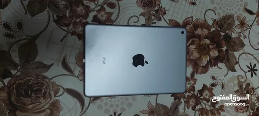  2 ايباد ابل مستعمل بس 3 اشهر عبعض فش فيه اشي