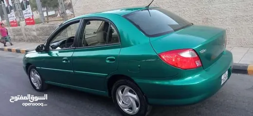  4 كيا ريو 2001للبيع