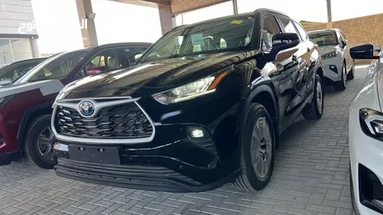  22 TOYOTA HIGHLANDER GLE + L.E( معرض الحضر )