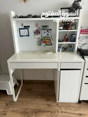  1 طاولة مكتب للأطفال ايكيا مستعمل