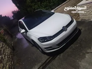  3 جولف TSI 2014 يد أولى أصل شركة . دهان شركة