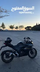  5 Suzuki gixxer 250 sf بحالة الوكالة