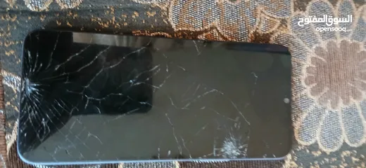  4 تلفون هونور x6 مستعمل حاله جيده