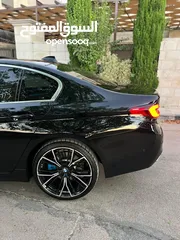  7 Bmw 530e 2021