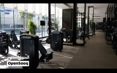  10 للايجار استديو فاخر في الجفير