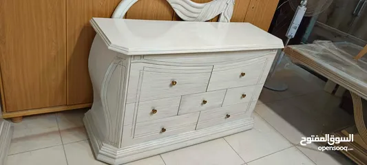  5 غرفة نوم ماستر بحاله ممتازه