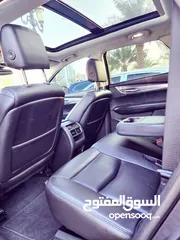  8 سيارة كاديلاك XT5