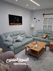  11 شقه سكنيه استثمارية مميزه للبيع