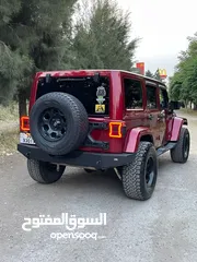  9 Jeep Rawngler Sahara 2013