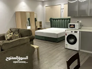  6 fully furnished studio in small complex