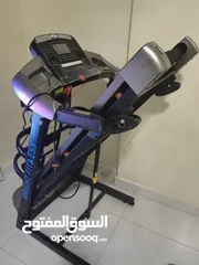  4 جهاز مشي رياضي