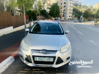  1 فورد فوكس 2012