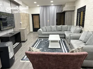  32 شقة +VIP مفروشة فندقية ارضية كبيرة مميزة عائلات فقط ثلاث غرف نوم وحديقة قرب دوار المدينة والشميساني