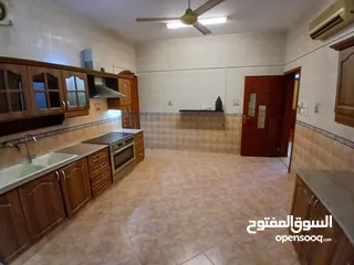  5 Aziba 5 bedrooms villa for rent العذيبة فيلا للايجار