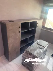  4 مكتب مدير مميز مع جانبيه وحده الادراج مع طاوله
