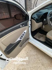  4 هنداي اكسنت 2016