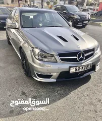  6 Mercedes C200 2009AMG