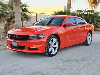  3 2018 Dodge Charger Sxt plus v6