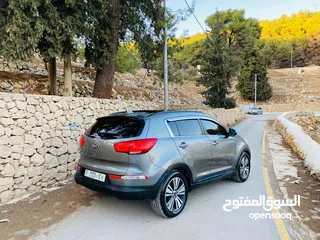  7 كيا سبورتاج فل الفل مع فتحة بسعر حرق 2015 رخصة